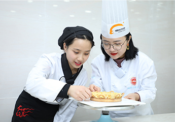 汉中新东方烹饪学校官网|厨师培训学校|西点蛋糕西餐厨师培训学校|西点学校